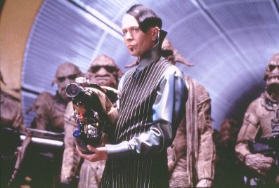 Ezért vállalta végül el Gary Oldman Az ötödik elem főgonoszának szerepét