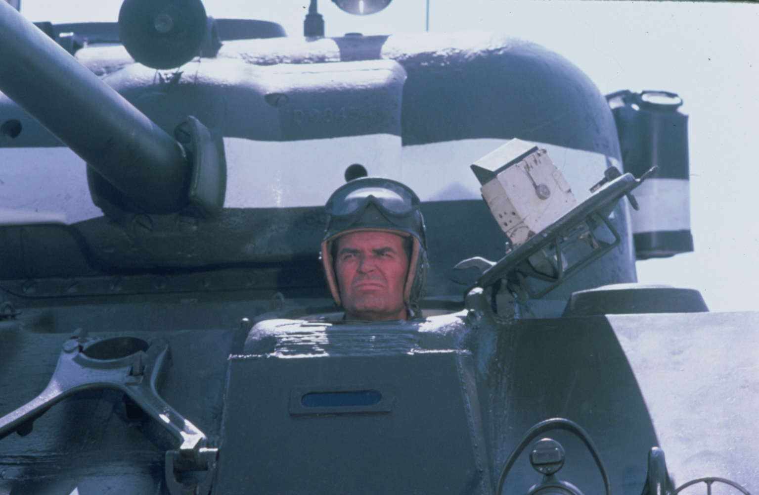 Танк 1984. Танк 1984. Танк 1984. 1984 james walker. Танк 1984.