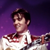 Elvis Presley profilképe