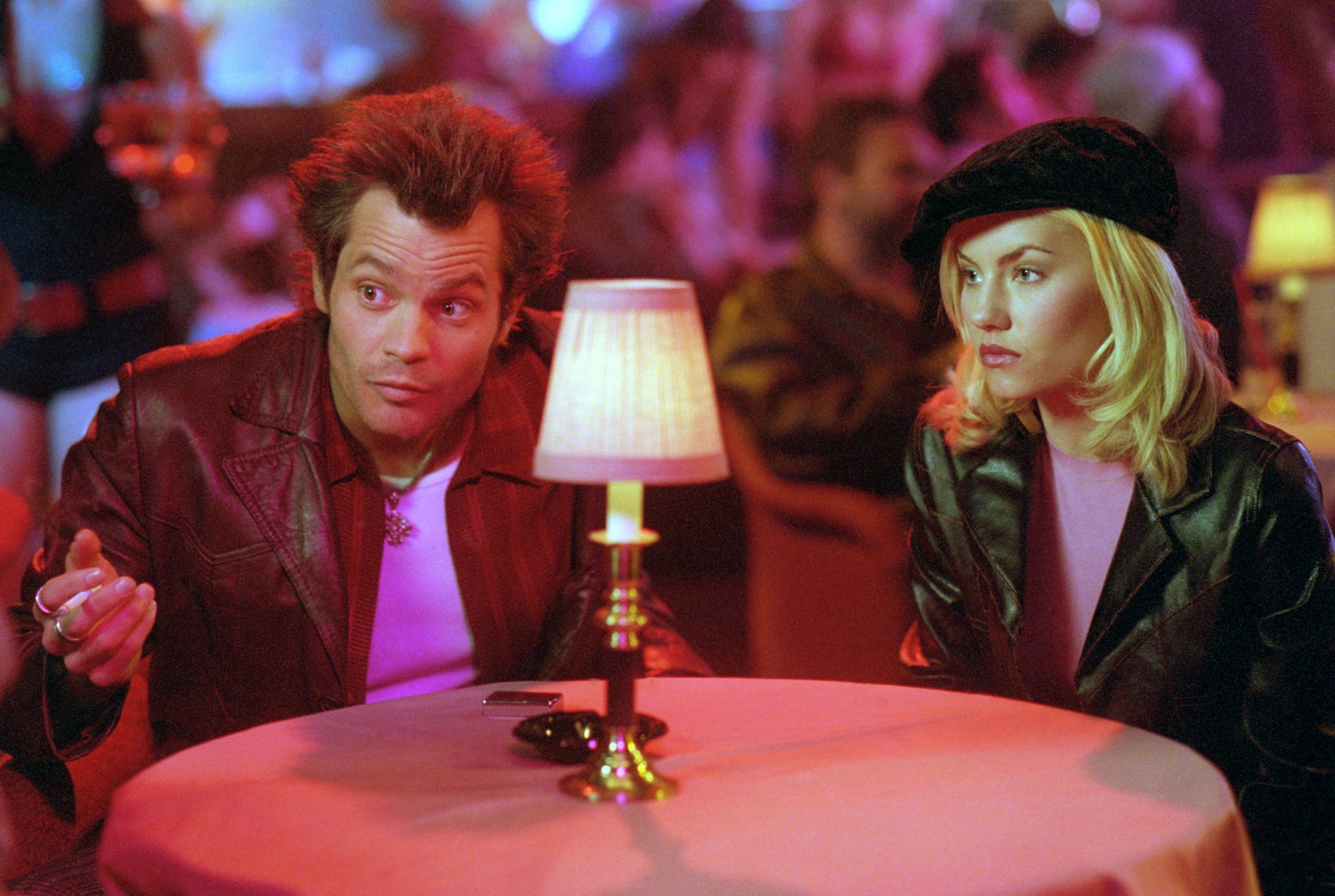 Соседка годах. Соседка годах. Элиша катберт соседка. Элиша катберт соседка 2. Соседка годах.