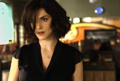 Rachel Weisz hol tudóst játszik, hol nem