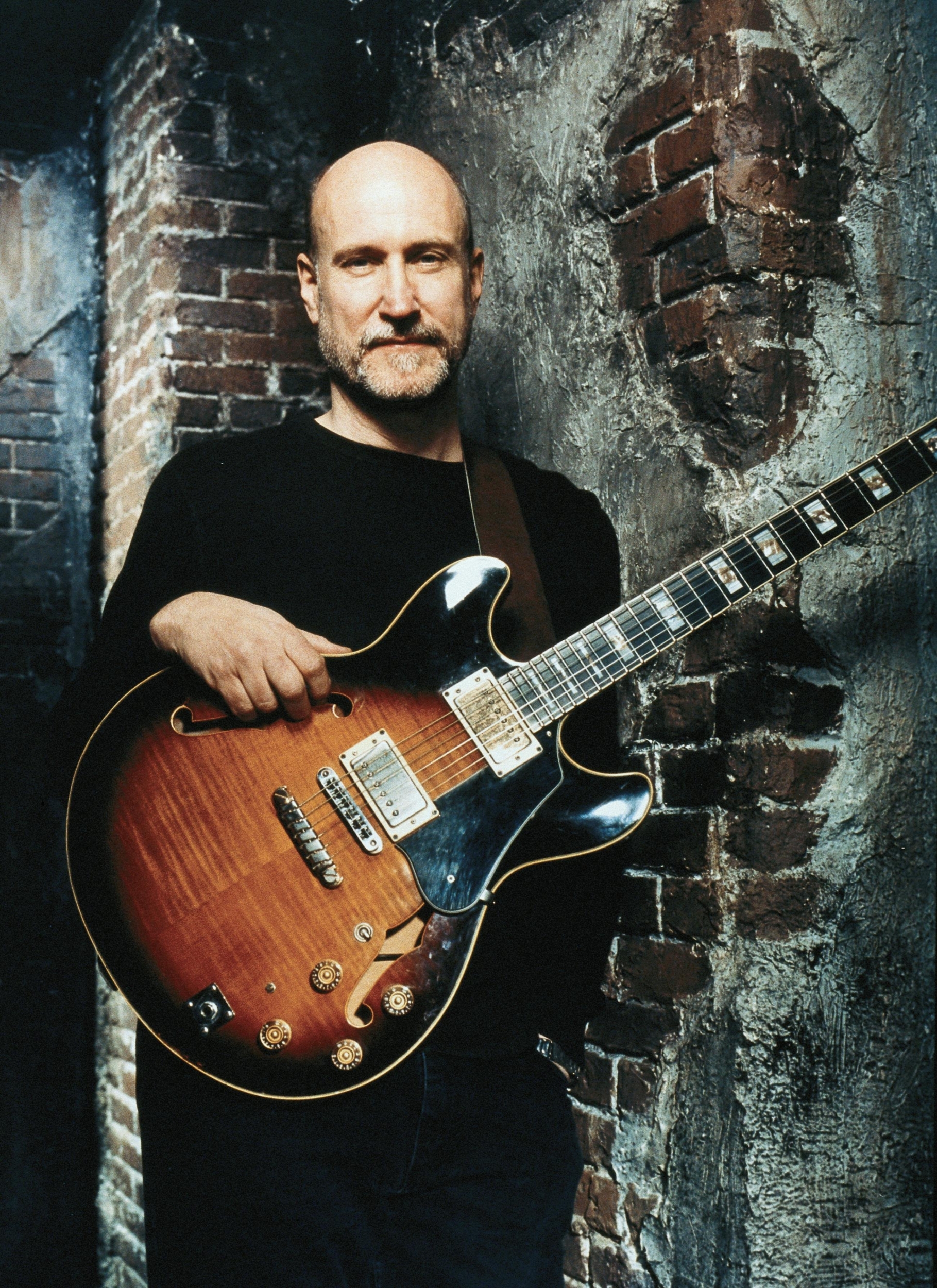 John scofield. Дискография John Scofield. John Scofield Guitar. Джон Скофилд джаз.