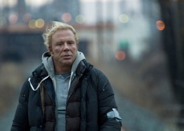 Mickey Rourke adománygyűjtésbe kezdett – saját maga számára