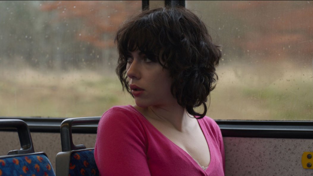 „Meztelen, de nem túl szexi” – ez volt Scarlett Johansson feltétele az egyetlen ruhátlan jelenetéhez