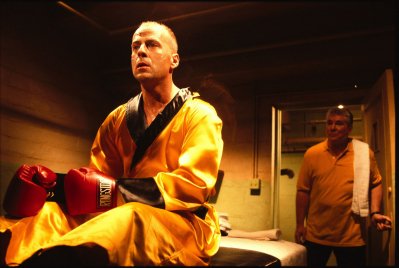 Még 10 ostoba döntés a hollywoodi filmekben