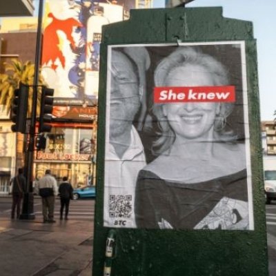 Meryl Streepet támadó plakátok árasztották el Los Angelest