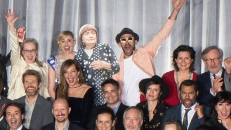 Ellopta a show-t az Oscar-díjra jelölt kartonpapír néni 