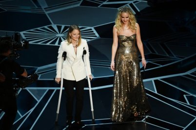Kiderült Jodie Foster sérülésének oka