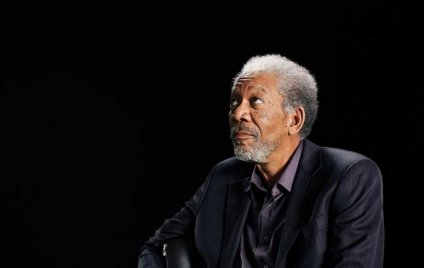 A szexuális zaklatással vádolt Morgan Freeman nem hagyja magát