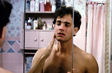 30 éves Tom Hanks egyik legjobb filmje, a Segítség, felnőttem!