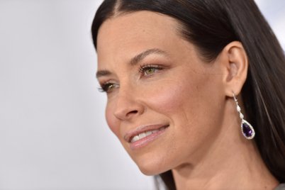 Bocsánatot kértek a vetkőzésre kényszerített Evangeline Lillytől