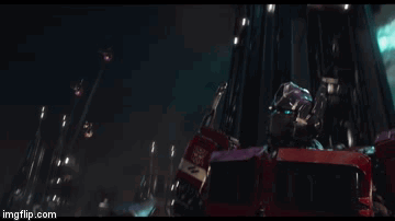 Az Űrdongó végre egy IGAZI Transformers-mozifilm lesz!