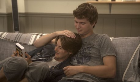 10 dolog, amit tuti nem tudtál a Csillagainkban a hibáról