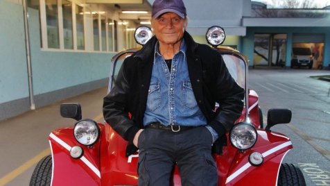 Terence Hill szívmelengető jótékonysági reklámfilmet forgatott Budapesten