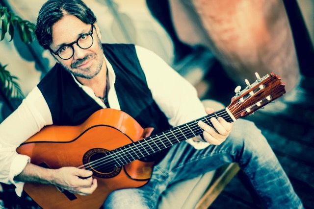 Al Di Meola Trio: Another Night in Budapest