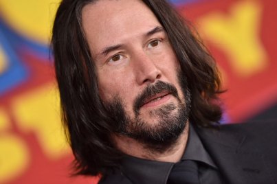 Keanu Reeves apait-anyait beleadott ebbe a munkába, még a lábát is leborotválta - VIDEÓ!