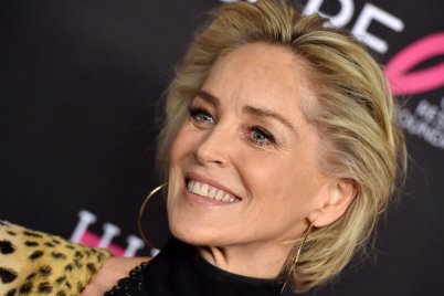 Amikor Sharon Stone regisztrált egy randiappra, de letiltották