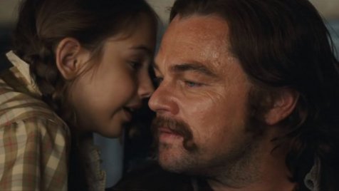 Így bandázott a Volt egyszer egy… Hollywood-beli kislány Leonardo DiCaprióval a forgatáson