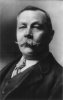 Sir Arthur Conan Doyle profilképe