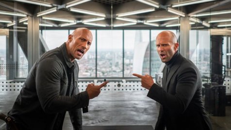 Csoda történt: Dwayne Johnson és Jason Statham lenyomták a Bosszúállókat!