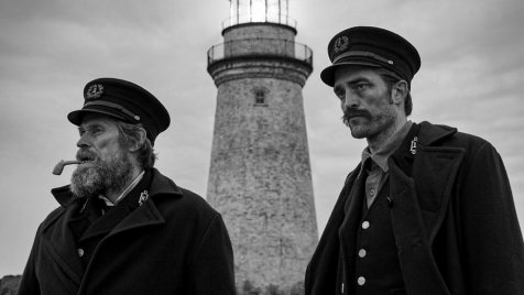 Nagyon, de tényleg, NAGYON bizarr Willem Dafoe és Robert Pattinson új filmje!