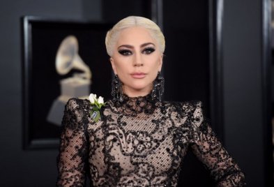 Ridley Scott 82 évesen is leforgatná Lady Gagával a krimijét, amiben a popdíva megöleti a Gucci-örököst