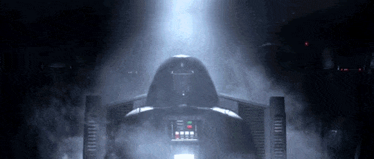 Véletlenül elspoilerezte a Disney, hogy a Star Wars 9-ben Darth Vader is benne lesz?