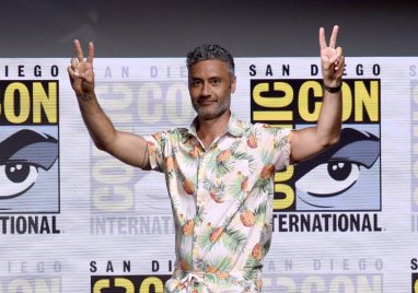 Megmenekült a Csillagok háborúja franchise: Taika Waititi is Star Wars-filmet forgat!