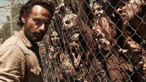 Nem is egy, hanem rögtön két Walking Dead-film készül!