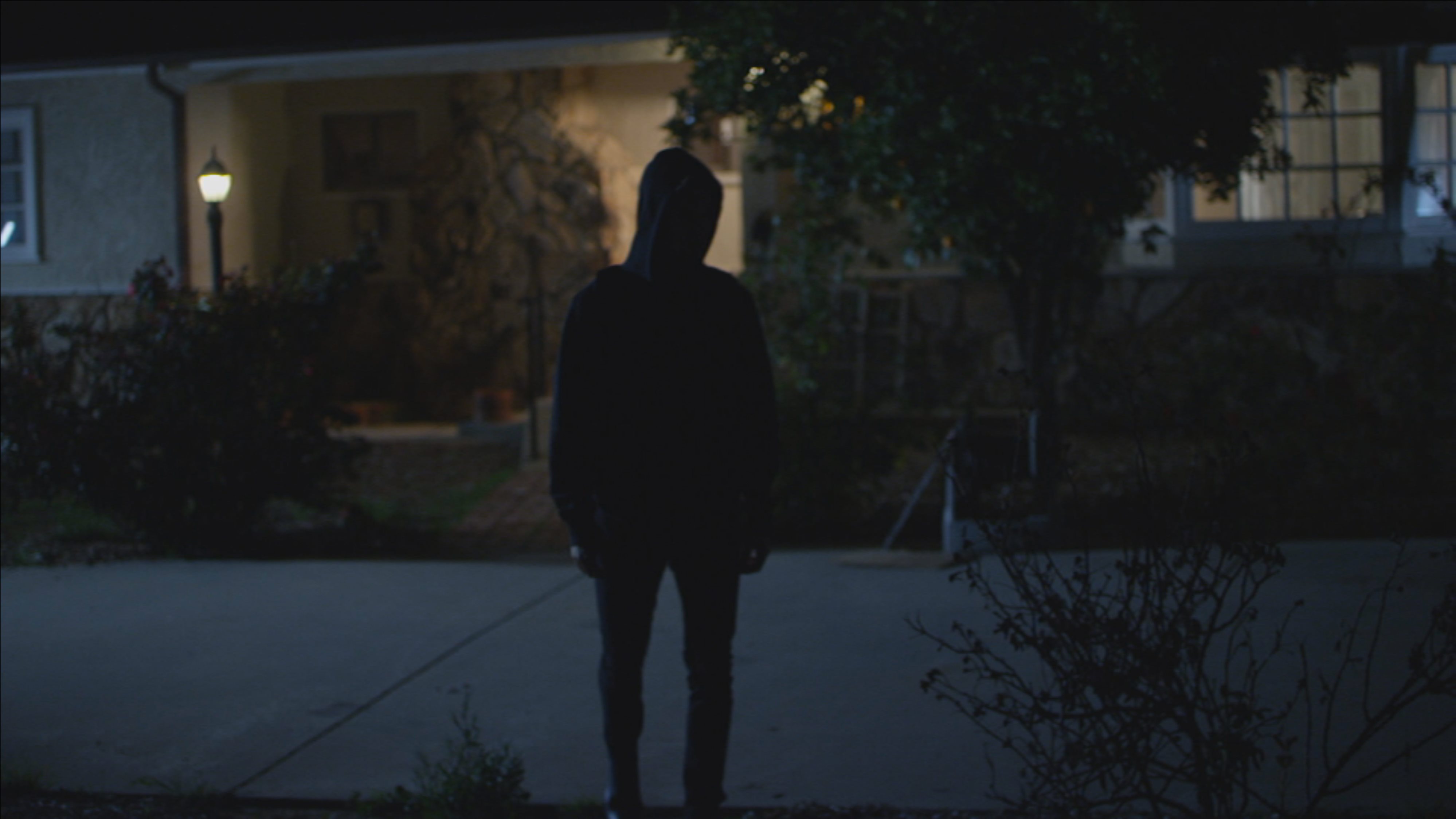 Rosszfiu A Szomszedban