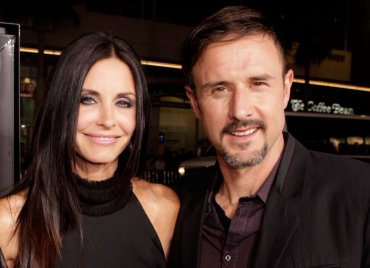 Hivatalos: Courteney Cox is benne lesz az új Sikoly-rebootban