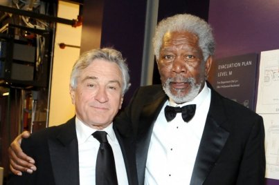 Fergeteges vígjátékban szerepel együtt Robert De Niro, Morgan Freeman és Tommy Lee Jones