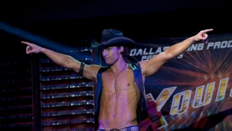 Hihetetlen, de nem Matthew McConaughey töltötte a legtöbb időt félmeztelenül a vásznon
