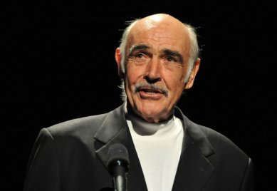 Elhunyt Sir Sean Connery