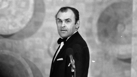 „Addig nyújtózkodj, amíg kinyúlsz!” – Hofi 10+1 máig aktuális poénja
