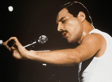 A Queen elsőre lemondta legendás koncertjét