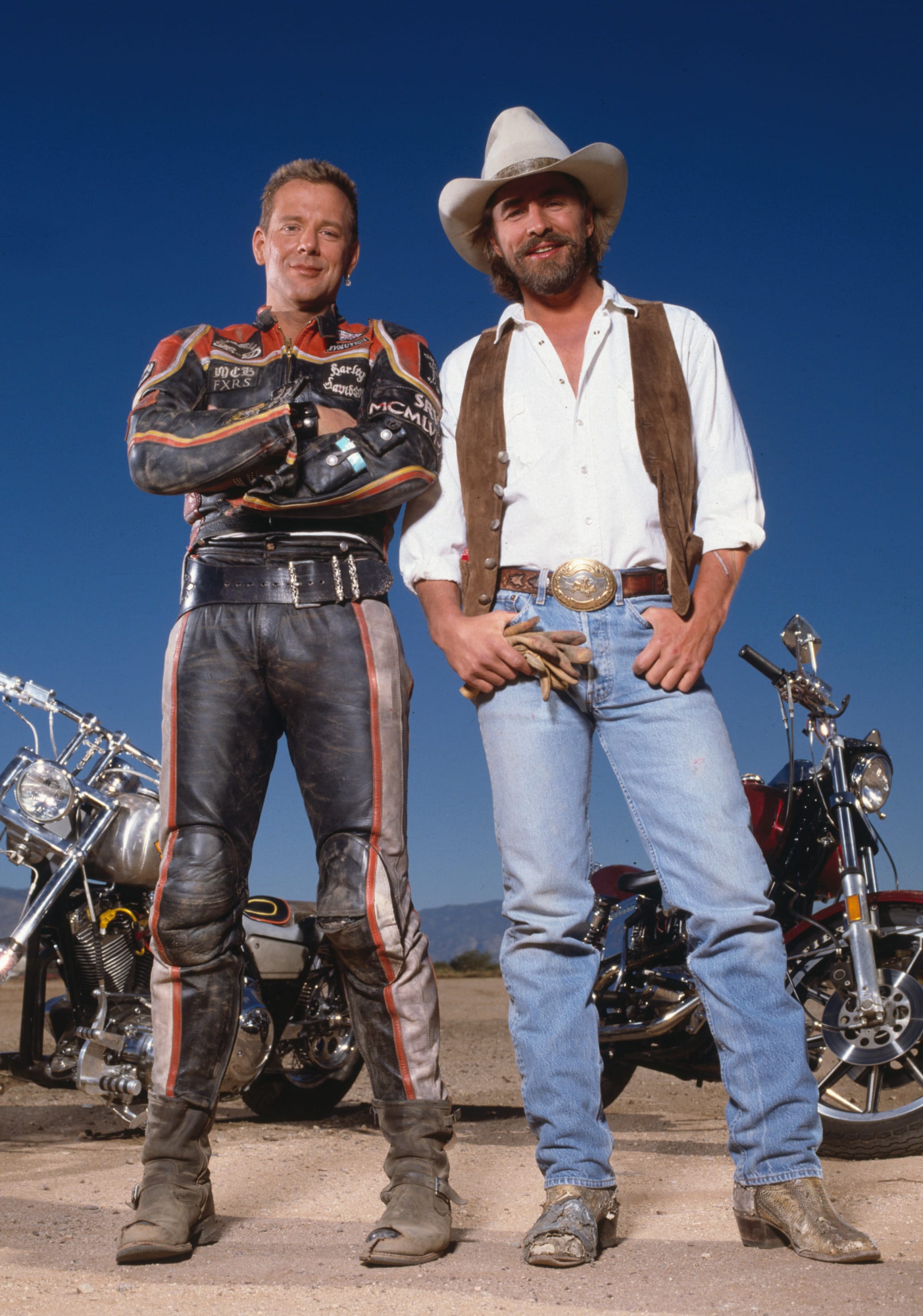 Harley davidson и ковбой marlboro