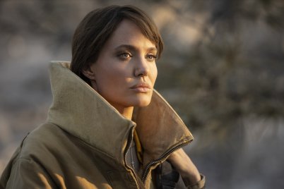 Így tért vissza Angelina akciózni