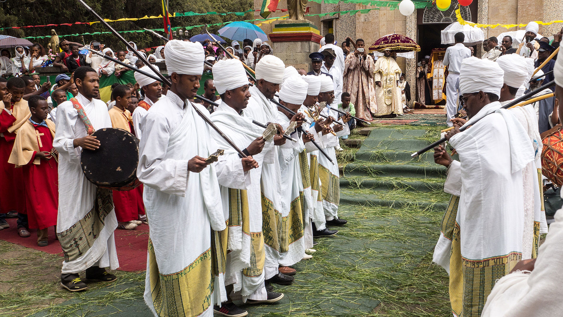 Etióp papok tánca Timkatban