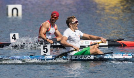 Jó a hangulat a Holt-Tiszai Vízisport-telepen