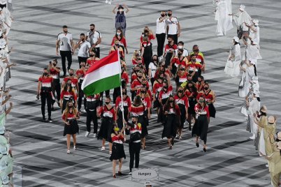 Keleti Ágnes előtt tisztelegtek az olimpia nyitó ünnepségén