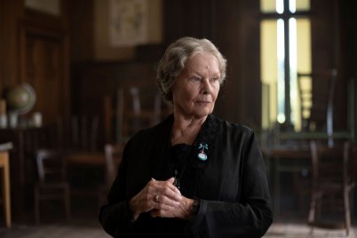 Judi Dench már alig lát, senkit sem ismer fel
