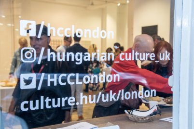Újraéledő londoni belváros fogadja Maurer Dóra tanítványait