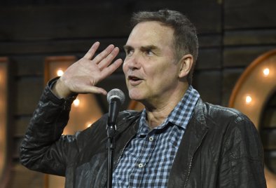 Meghalt Norm Macdonald