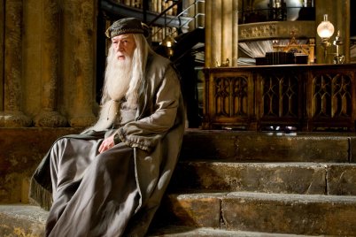 Az időutazó Ron Weasley lenne Dumbledore?