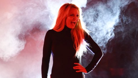 15 dal, amit hallanod kell Britney Spearstől