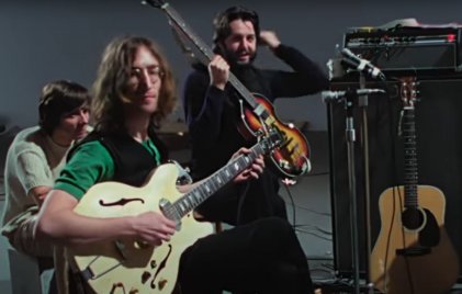 Peter Jackson sosem látott Beatles-felvételekből rendezett sorozatot