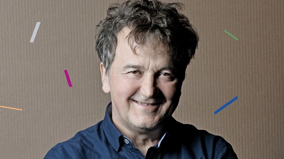 Meghalt Scherer Péter