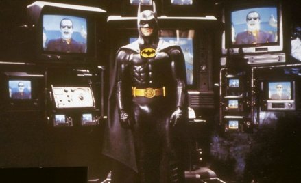 Michael Keaton megint eljátssza Batmant