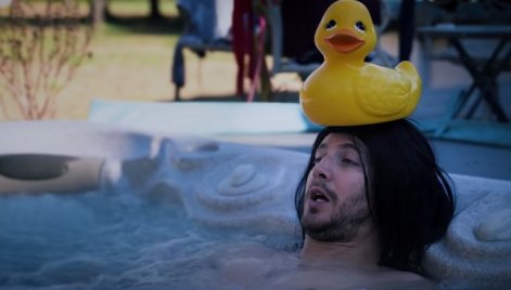 Nem tudjuk eldönteni, hogy az új Mátrix a kínosabb vagy a paródiái